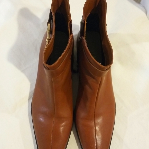 TALBOTS Brawn Ankle boots almond toe leather heel appro hee 1inch zip closure - Picture 2 of 7